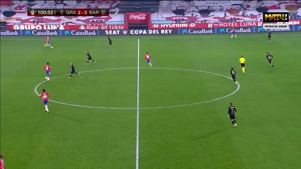 第41圈，诺里斯进站做出二停，维斯塔潘超越皮亚斯特里升至第1。